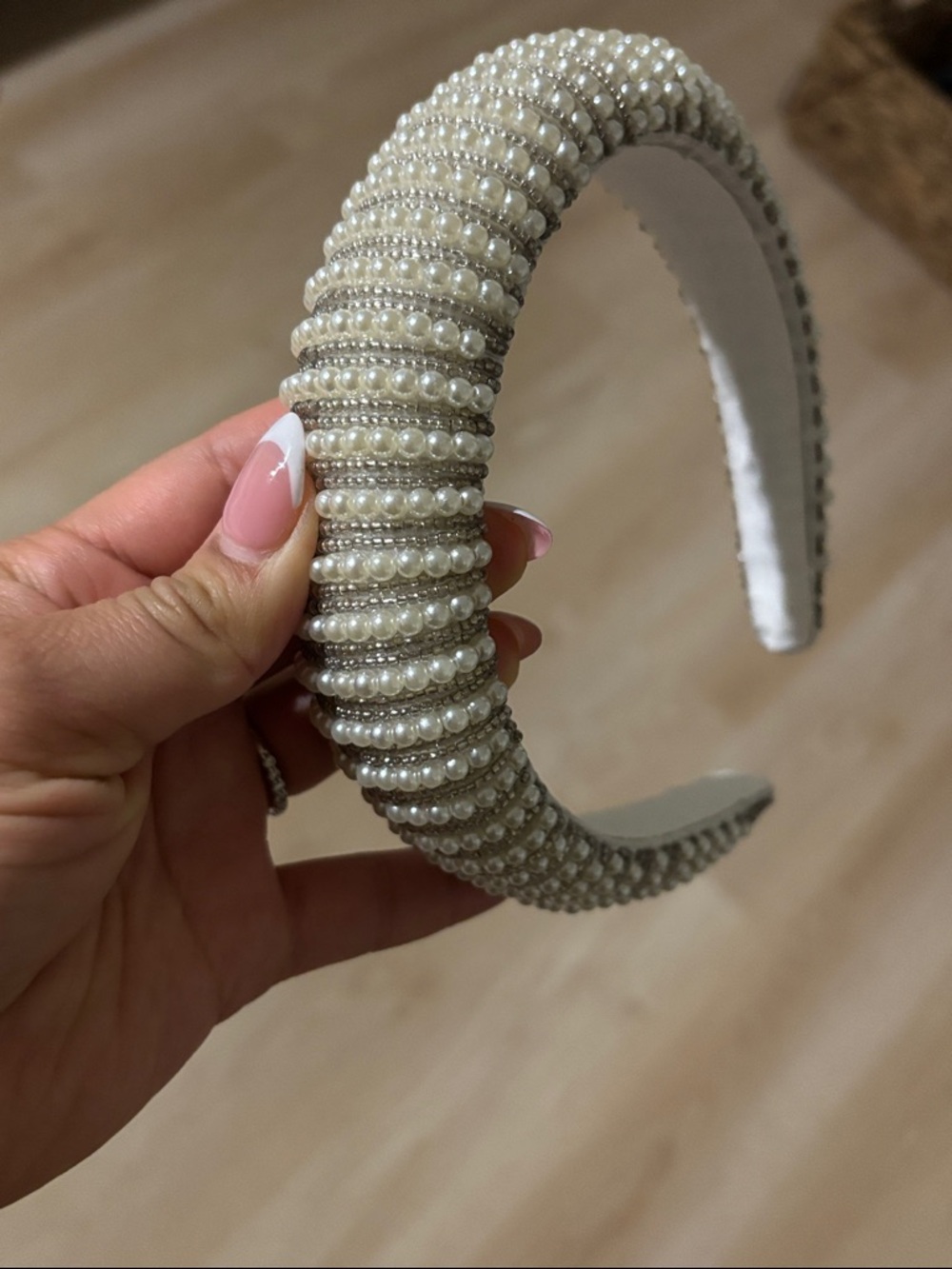 Pearl-Embellished Padded Headband - Cream Pearl